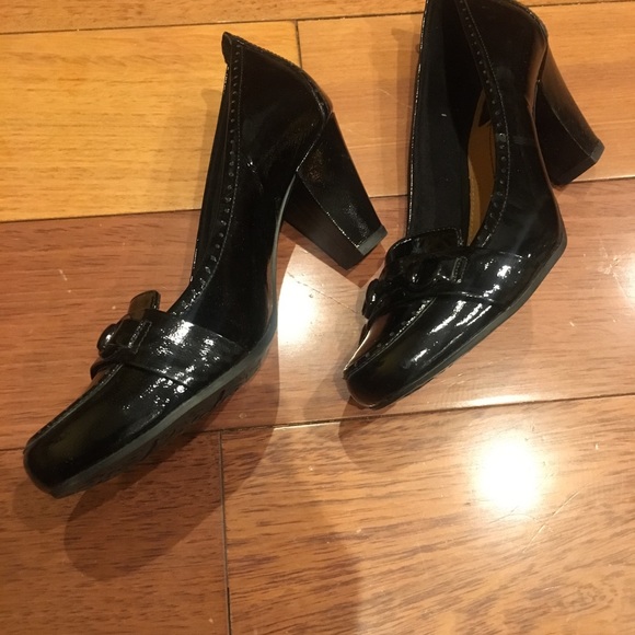 Clarks Women Chunky Heel Shoes - Picture 3 of 6